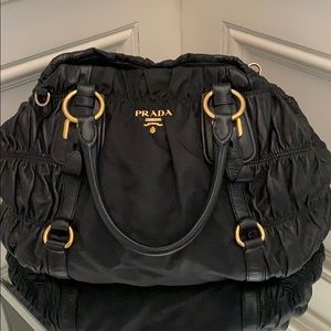 Black leather Prada medium size purse